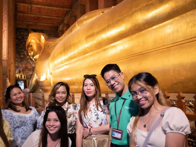 Bangkok: Evening Tour with Wat Arun, Wat Pho & Tuk Tuk Ride - Dress, pace, and other practical details