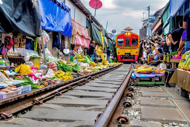 Bangkok: Floating Market and Train Market Experience - Key points to know before you book
