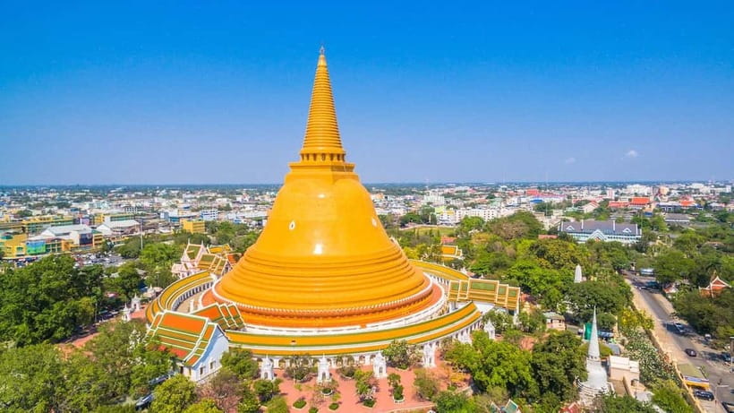 Bangkok: Floating Market, Phra Pathom Pagoda & Cafes Tour - Bubble in the Forest Cafe