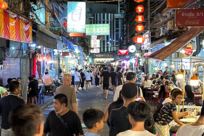 Bangkok Food Tour By Night - The guide can make or break the evening