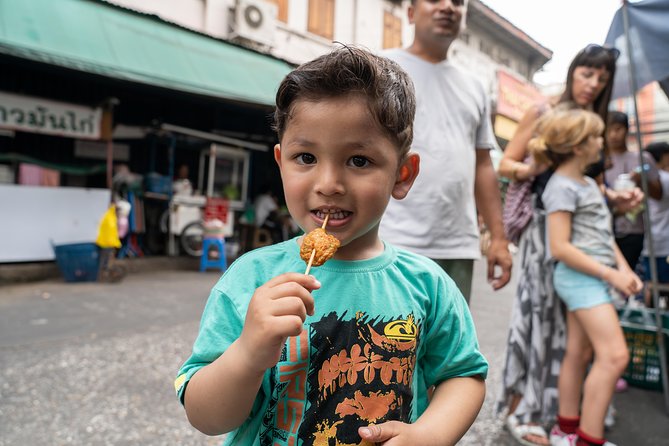 Bangkok Food Tour of Bang Rak with Local Guide - What the four-hour route actually serves