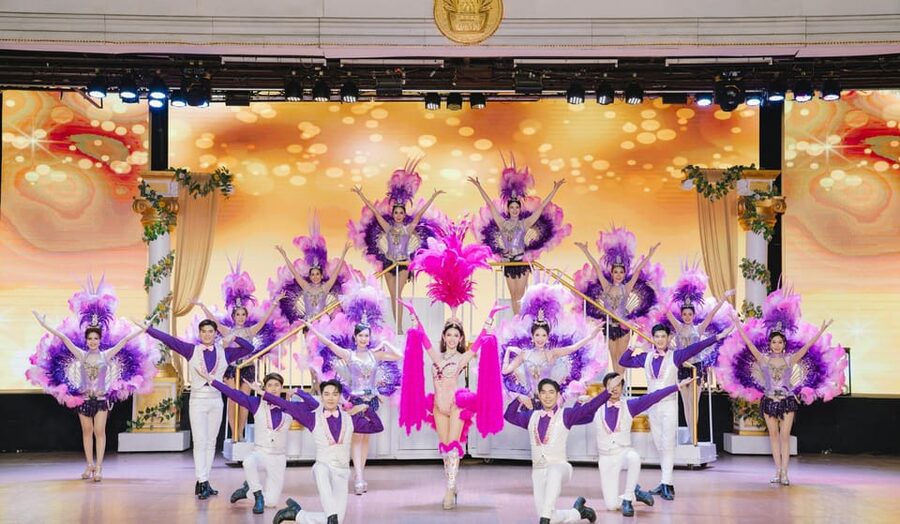 Bangkok: Golden Dome Cabaret Show Entry Ticket - What the Golden Dome show is really like