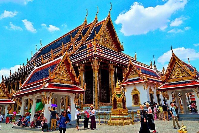 Bangkok Grand Palace and Emerald Buddha Tour - The guide can make or break the visit