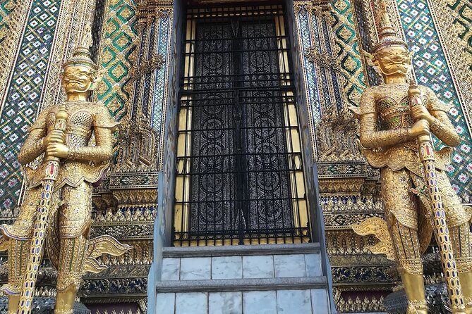 Bangkok Grand Palace and Emerald Buddha Tour - Strict clothing rules at both sacred sites