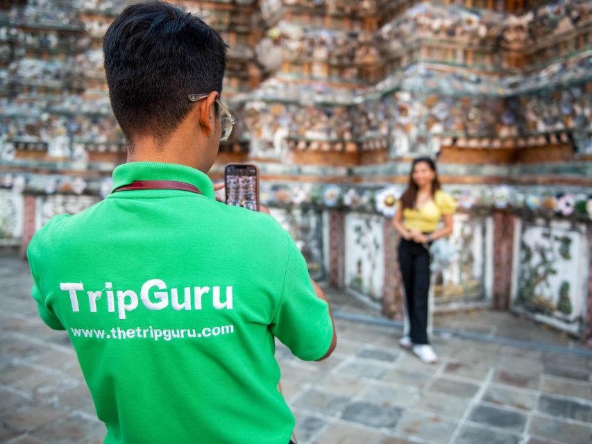 Bangkok: Grand Palace and Wat Arun Guided Walking Tour - Heat, crowds, and the pace of the walk