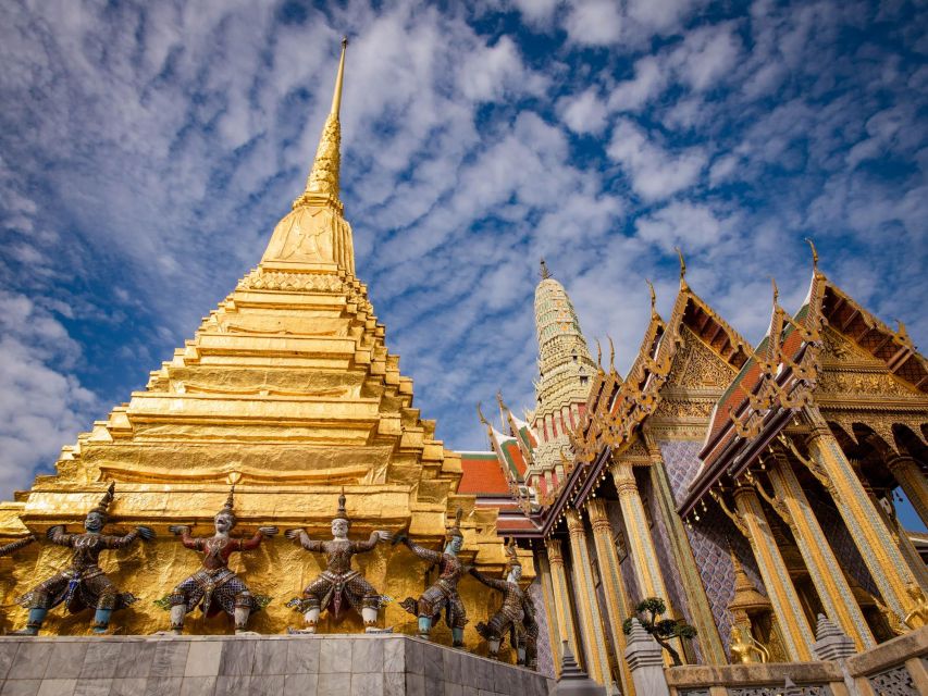 Bangkok: Grand Palace and Wat Phra Kaew Guided Walking Tour - Timing, heat, and the two-hour format
