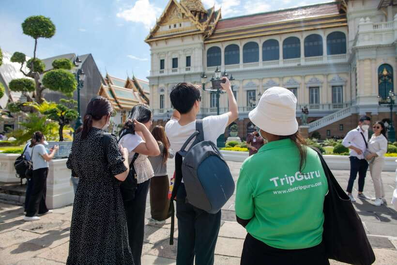 Bangkok: Grand Palace and Wat Phra Kaew Guided Walking Tour - What to wear and what to carry