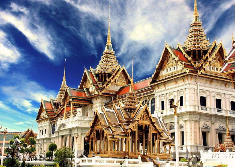 Bangkok: Grand Palace & Emerald Buddha Entry with Audioguide - Key points to know before you go