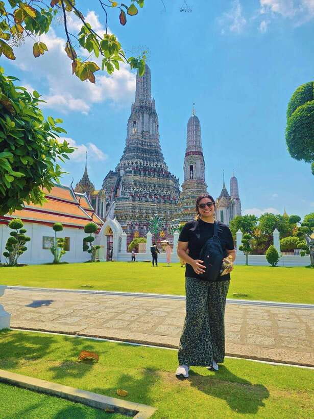 Bangkok: Grand Palace, Wat Pho, Wat Arun and Wat Sa Ket Tour - Wat Saket and the climb to Golden Mount