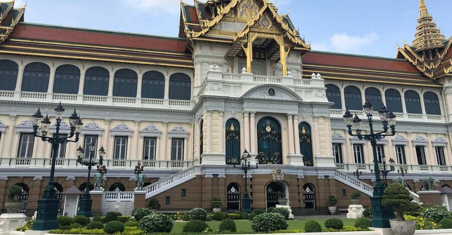 Bangkok: Grand Palace, Wat Pho & Wat Arun Tour in Italian - Key points to know before booking