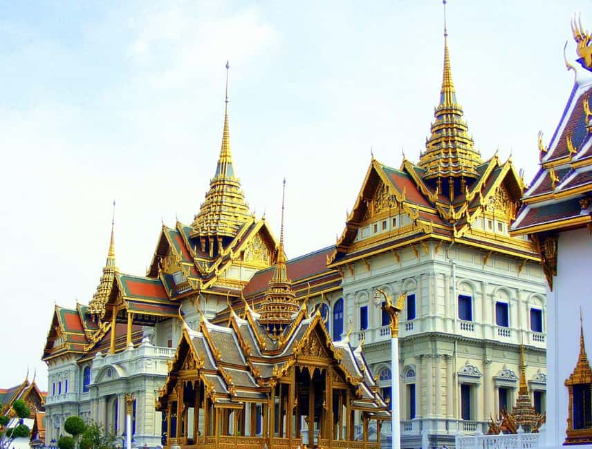 Bangkok: Grand Palace, Wat Pho & Wat Arun Tour in Italian - Starting at Sathorn Pier with Bangkok in motion