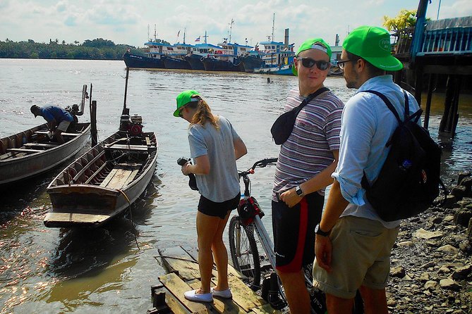 Bangkok Green Oasis 4-Hour Bike Tour with Boat Ride - Meeting at Wat Khlong Toei Nok Pier