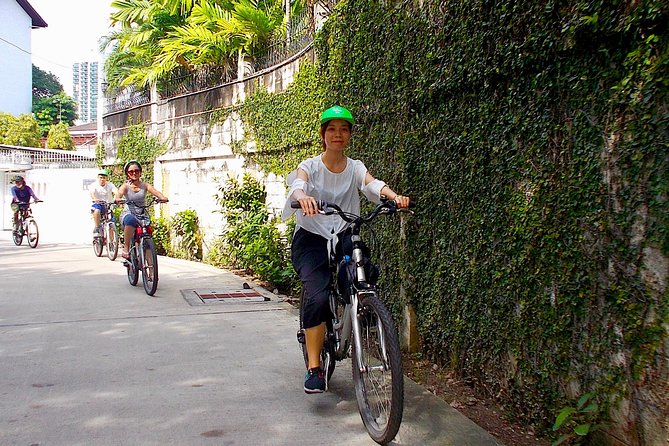 Bangkok Green Oasis 4-Hour Bike Tour with Boat Ride - Guides who shape the experience