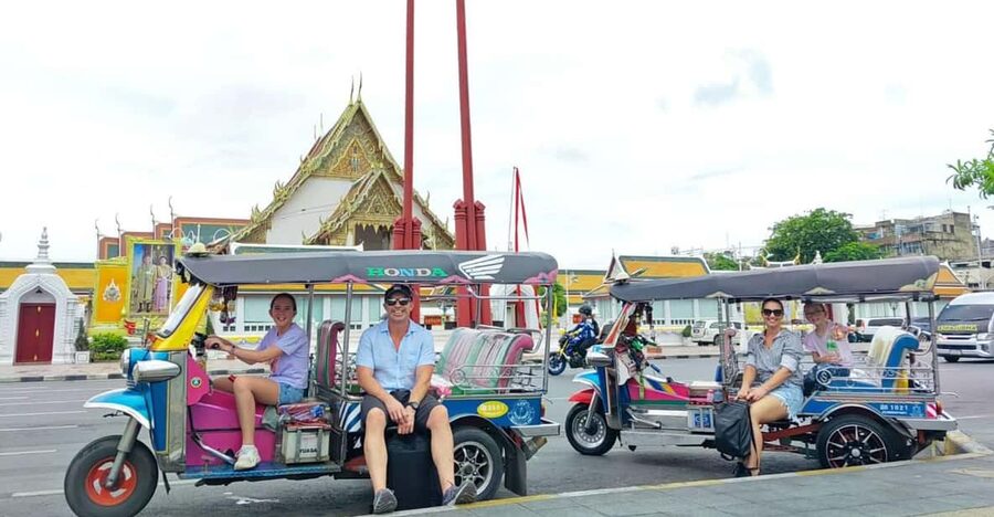 Bangkok: Guided Tour in a Typical Thai Tuk-Tuk - Wat Suthat and the Giant Swing