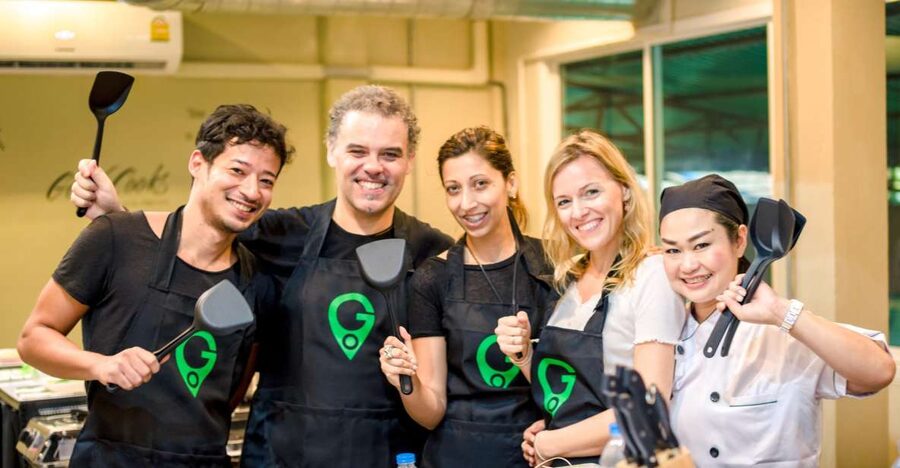 Bangkok: Half-Day Thai Cooking Class in Bangrak District - A Bangkok cooking class with a market at its door