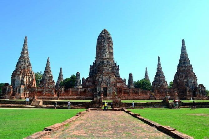 Bangkok History Temples Markets and Food Tasting - Who Will Enjoy This Experience Most?