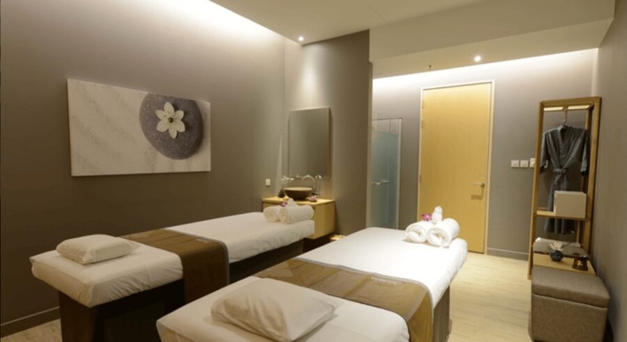Bangkok: Let's Relax Onsen Thonglor E-Voucher - Choosing a massage or spa treatment