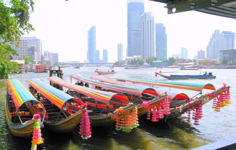 Bangkok: Longtail Boat Canal Cruise - Wat Arun appears first, but only from the boat