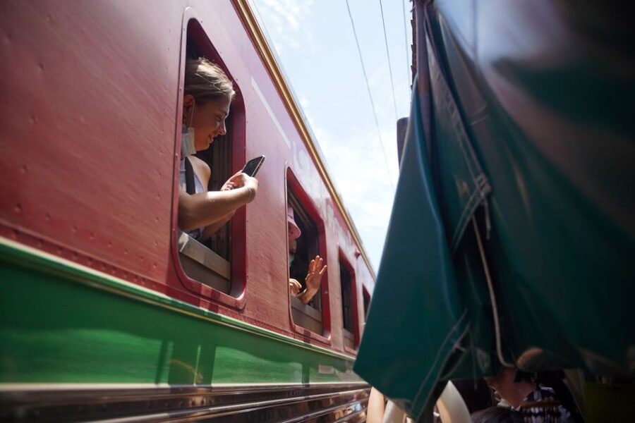 Bangkok: Maeklong Railway Market & Floating Market Tour - The 1.5-hour ride from Bangkok