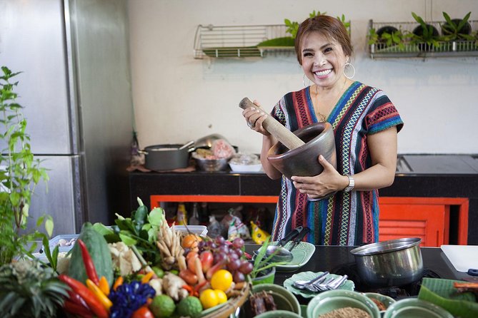 Bangkok Market Tour & Thai Cooking Class with Boat Ride with Aoy - Who will enjoy this outing most