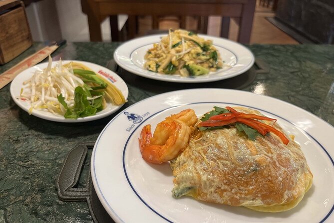 Bangkok Michelin Food Tour (3 Stops, 8 tastings) - Why this food tour is different from a standard Bangkok meal