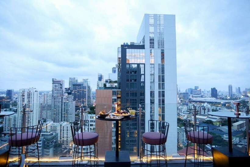 Bangkok: Mojjo Rooftop Lounge & Bar Food & Beverage Package - Who should book Mojjo Rooftop Lounge