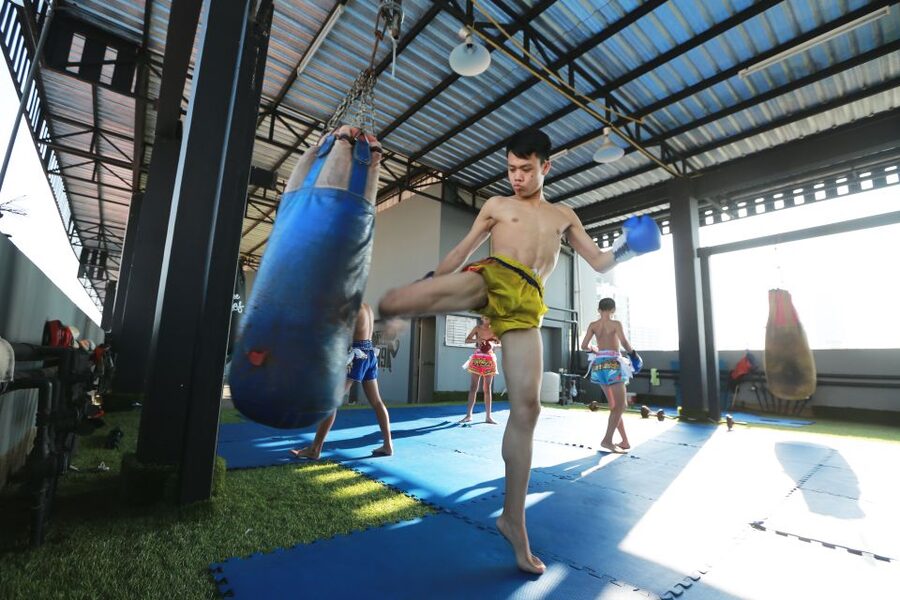 Bangkok: Muay Thai Boxing Class for Beginners - Finding the rooftop gym near Suthisan