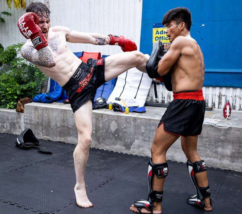 Bangkok: Muay Thai Boxing Introduction Class for Beginners - Practicing the Art of Eight Limbs