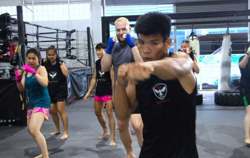 Bangkok: Muay Thai Boxing Introduction Class for Beginners - Short Rounds With Your Instructor