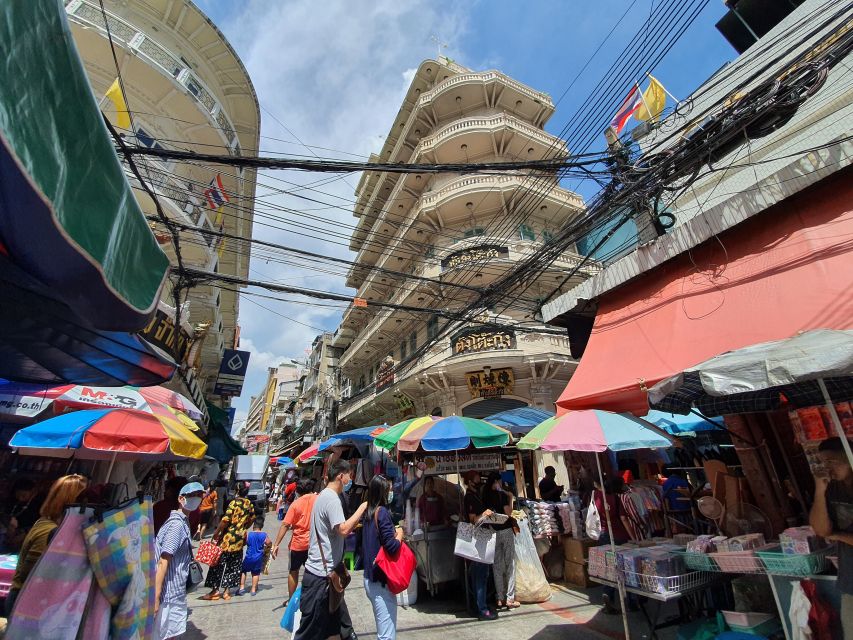 Bangkok: Must things to see in China town, Small group - What the guide adds to the route