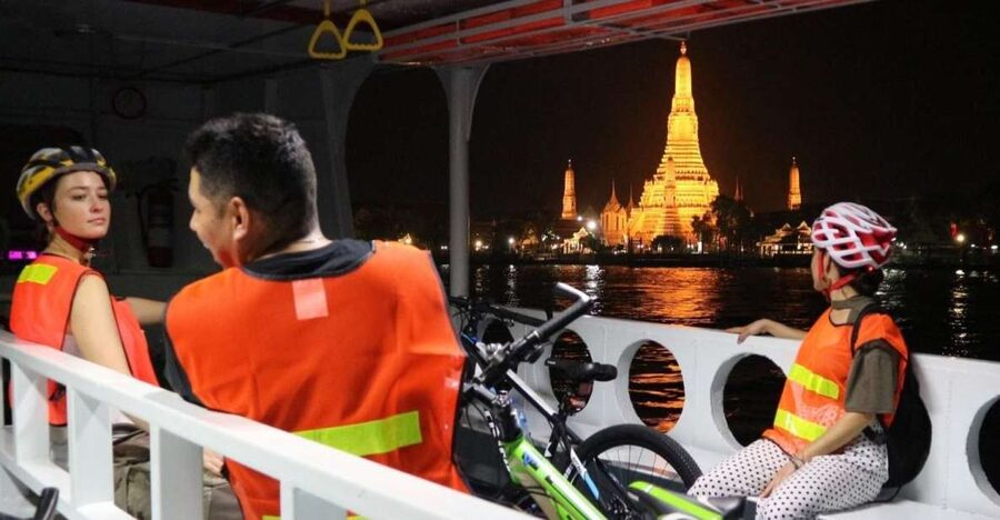 Bangkok: Night Bike Ride and Dinner at a Local Restaurant - Starting in Thonburi, Bangkok’s quieter side