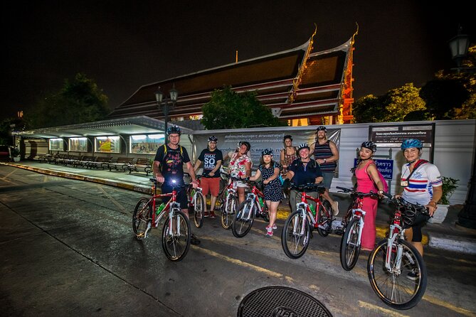 Bangkok: Night Bike Tour with Temples & Flower Market Visit - Safety, fitness, and the actual riding conditions
