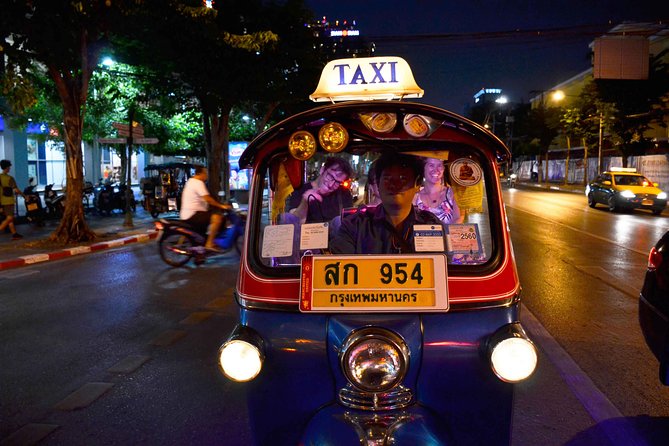 Bangkok Night Food and City Tour by Tuk Tuk - Pak Khlong Talat, Bangkok’s flower market