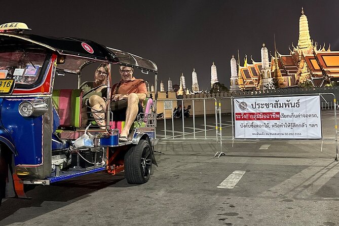 Bangkok Night Tour: Food, Temple & Tuk Tuk - Rattanakosin and Bangkok’s old city by tuk-tuk