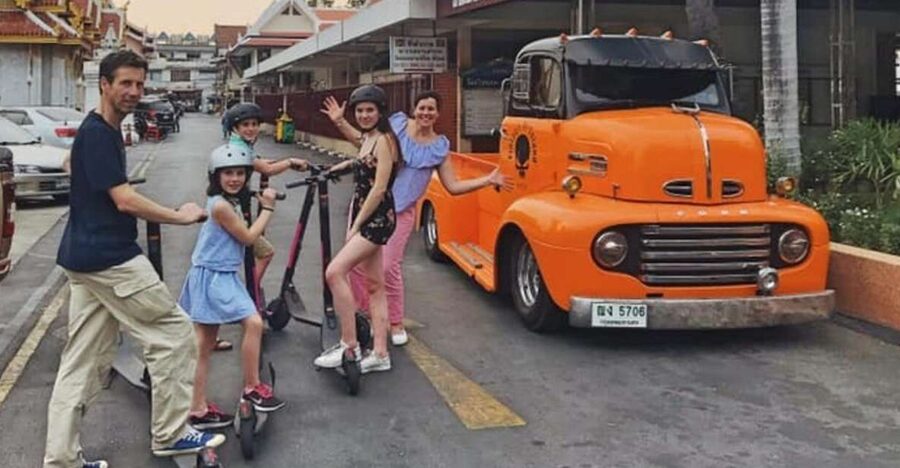 Bangkok : Old City Guided E-Scooter &/or Bike Tour - Why two wheels work so well in Bangkok’s Old City