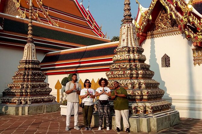 Bangkok Private Custom Tour with a Local Highlights & Hidden Gems - Wat Pho and the reclining Buddha