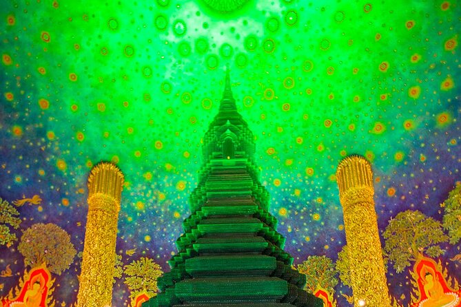Bangkok Private Customizable Tour with Guide - The Grand Palace and Wat Pho: the classic opening