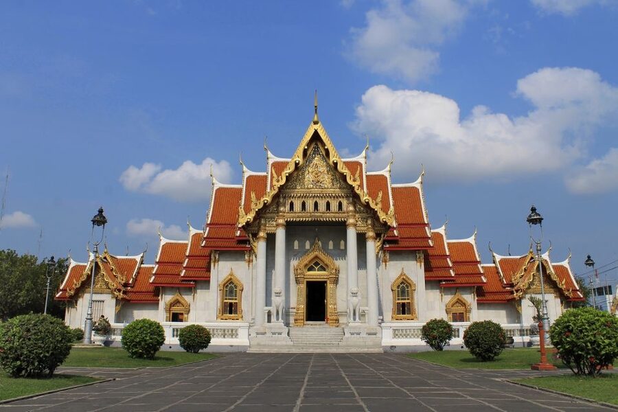 Bangkok: Private Thonburi Longtail Boat Tour & Wat Pho Visit - The Guide Can Make the Difference