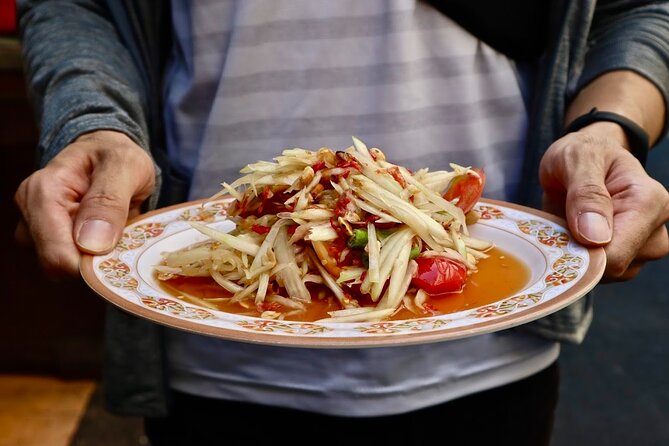 Bangkok Private Walking Food Tour with 10+ Tastings in Chinatown - Timing, weather, and menu changes