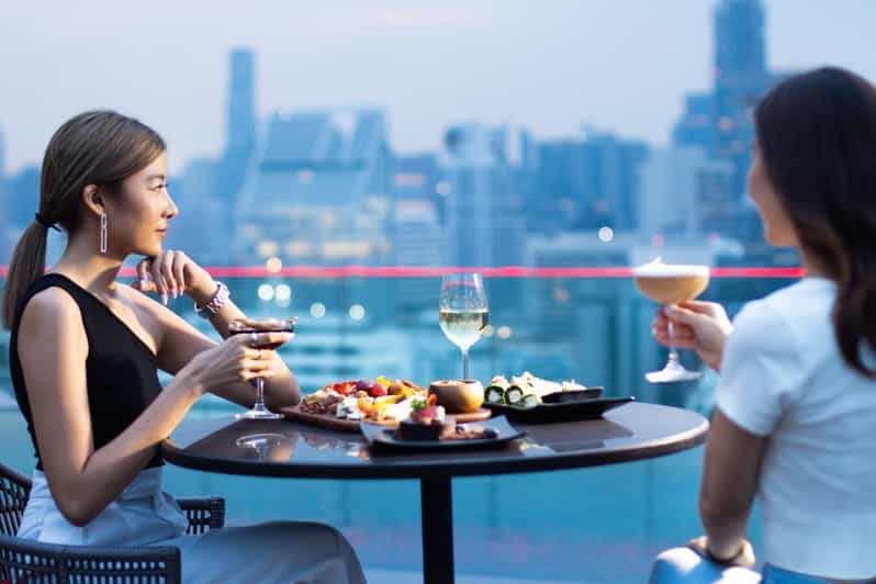 Bangkok: RedSquare Rooftop Bar at Novotel Sukhumvit 4 - Arriving at Novotel Sukhumvit 4