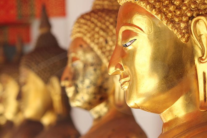Bangkok Royal Road - Top 3 Major Monuments (Grand Palace, Wat Pho, Wat arun) - The Grand Palace: beauty with a strict schedule