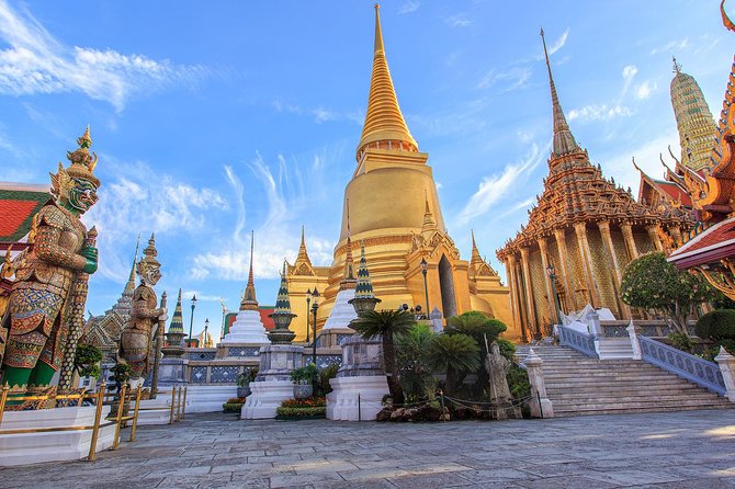 Bangkok's Grand Palace Complex and Wat Phra Kaew Tour - Who should book this Bangkok tour?