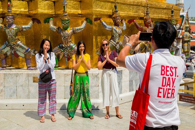 Bangkok’s Treasures: Temples & the Majestic River of Kings - The local value of the boat ride