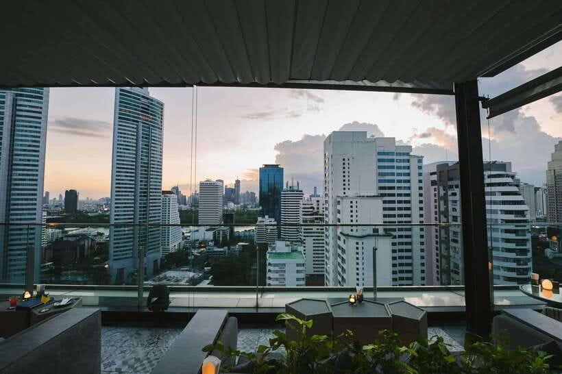 Bangkok: Sky on 20 Rooftop Bar With Free Flow Drinks - What You Get for $46 per Group