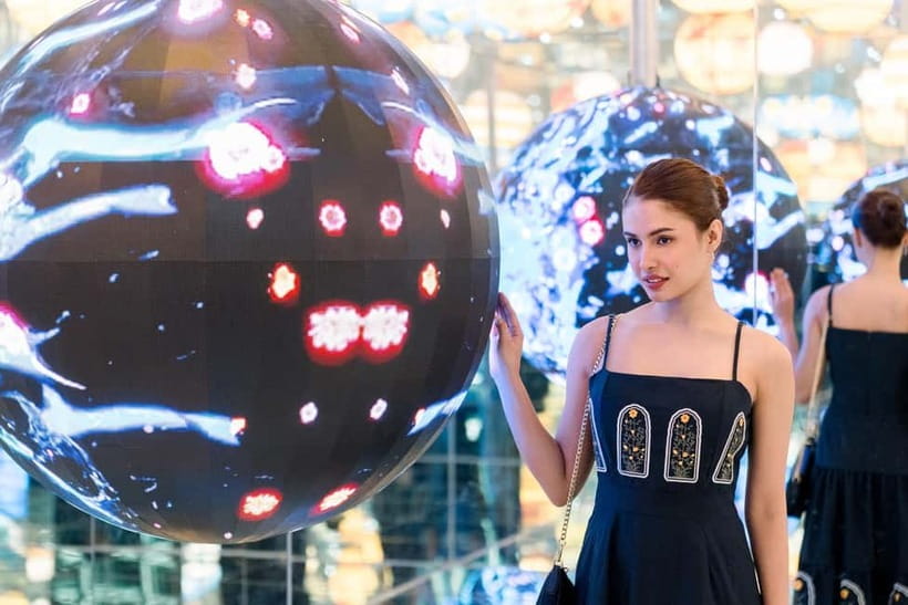 Bangkok: Space & Time Cube Ticket Options 9D Film or VR Game - Choosing Between the 9D Cinema and VR