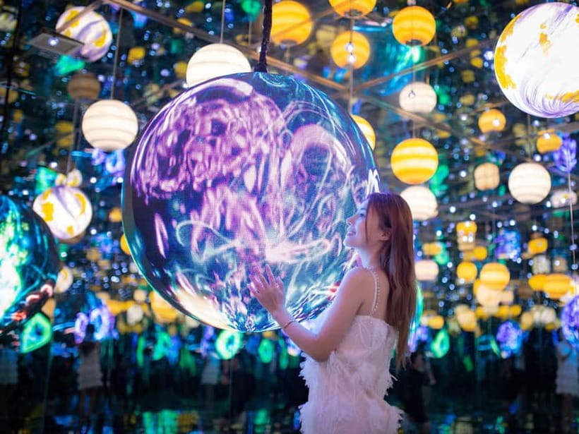 Bangkok: Space & Time Cube Ticket Options 9D Film or VR Game - Is About $28 a Fair Price?