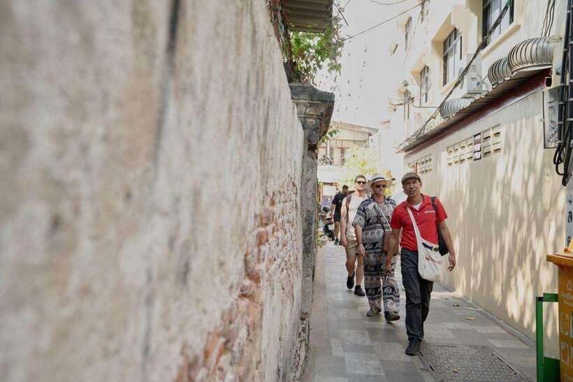 Bangkok: Talad Noi Hidden Gems & Street Food Adventure - Why Talad Noi makes a good food walk