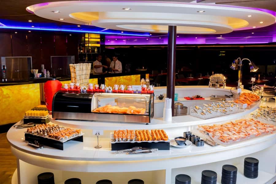 Bangkok: The Opulence Buffet Dinner Cruise with Live Band - Key points to know before booking