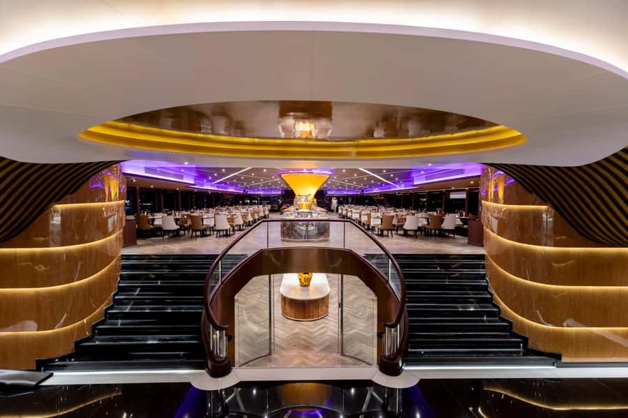Bangkok: The Opulence Buffet Dinner Cruise with Live Band - Is $55 good value?