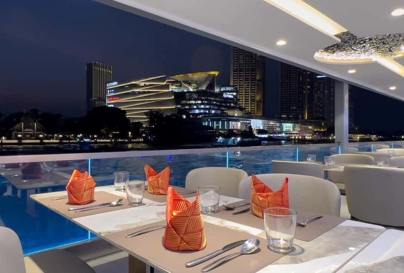 Bangkok:The Planet Sunset&Dinner Cruise on Chao Phraya River - Romantic evening or noisy group outing?